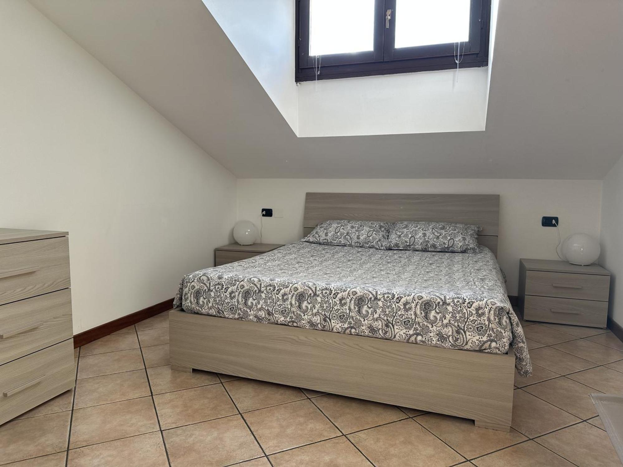 Apartmán Attico In Corsico Exteriér fotografie